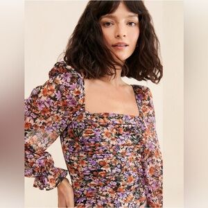 ASTR the Label Tonina Black Puff Sleeve Ruched Blouse in Purple Floral- Size XS